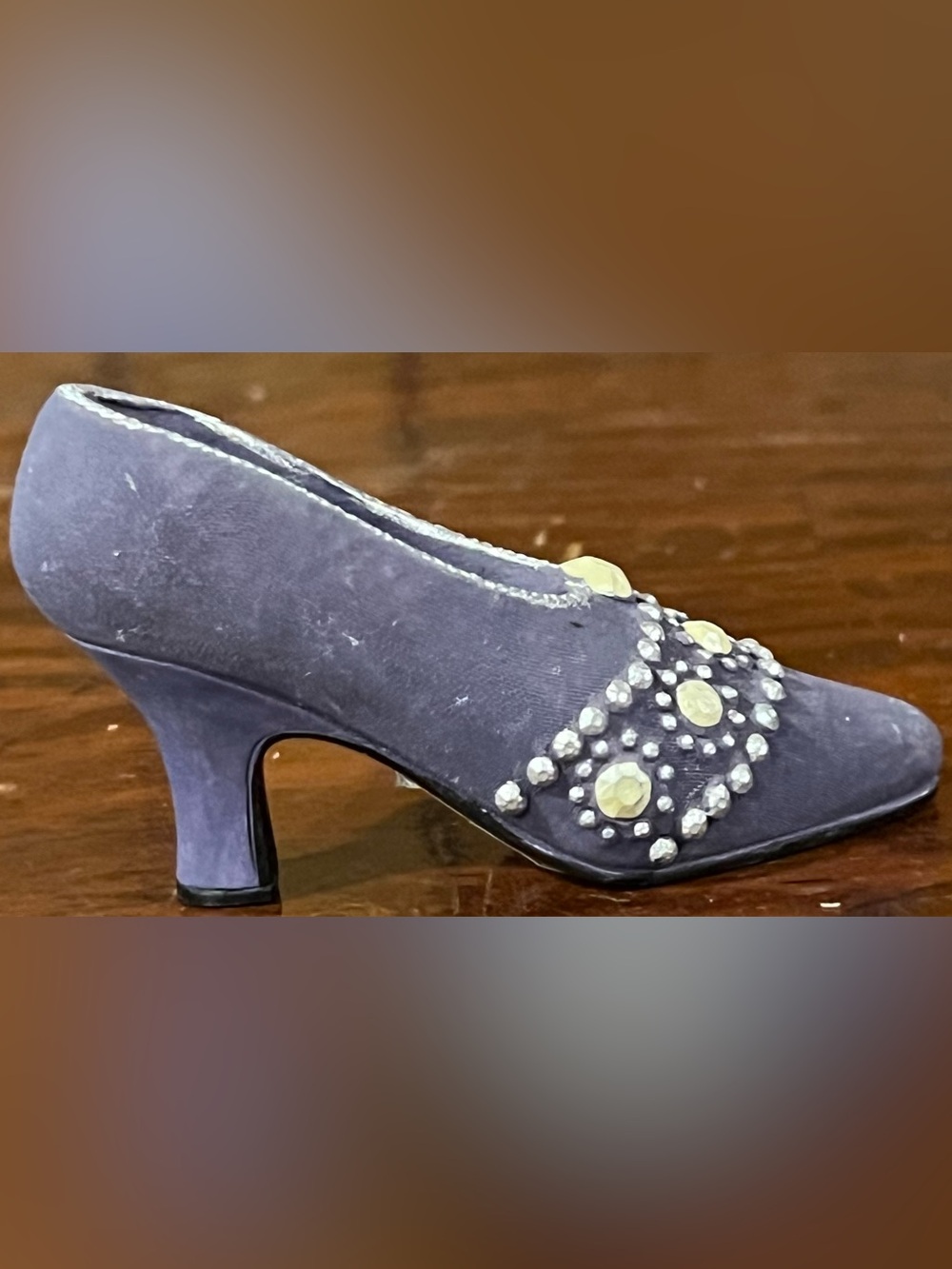 Vintage Collectible Bluish Purple Heel 2”
